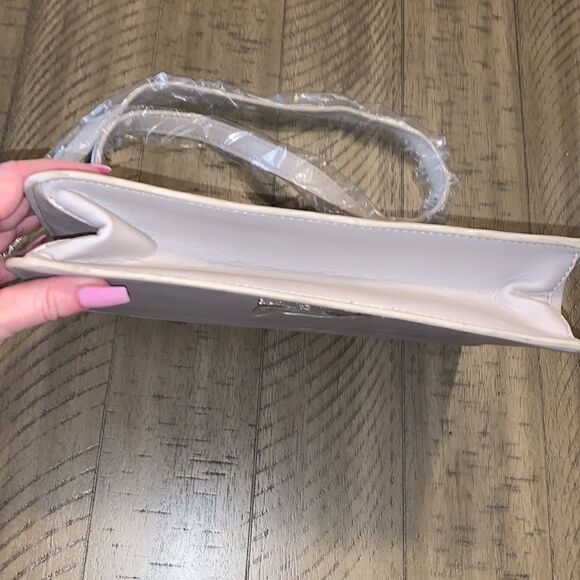 Danielle Nicole crossbody purse - Picture 5 of 15